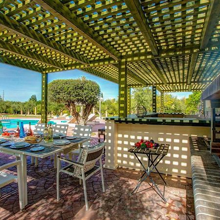 Astarte Villas - Istar Villa With Tennis Court Makhairádhon Екстериор снимка