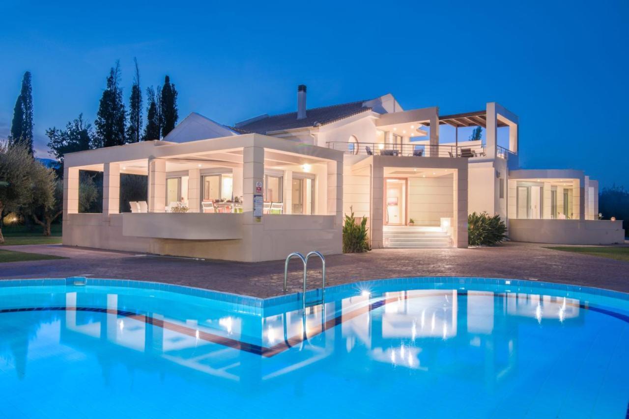 Astarte Villas - Istar Villa With Tennis Court Makhairádhon Екстериор снимка