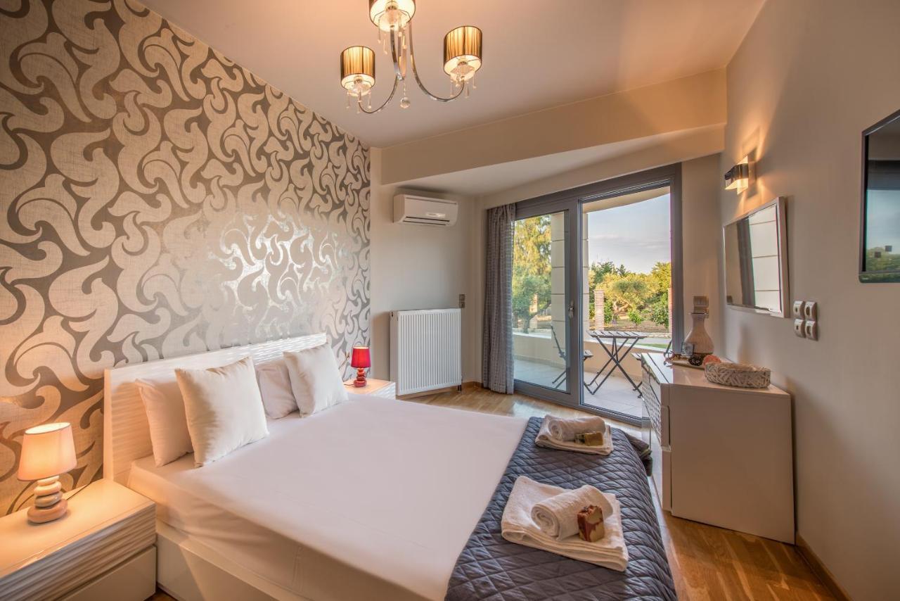 Astarte Villas - Istar Villa With Tennis Court Makhairádhon Екстериор снимка