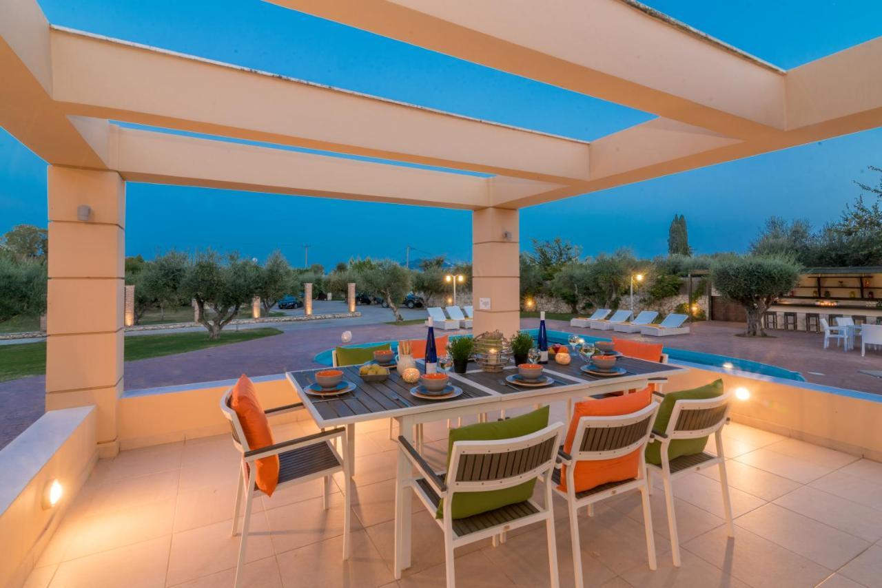 Astarte Villas - Istar Villa With Tennis Court Makhairádhon Екстериор снимка