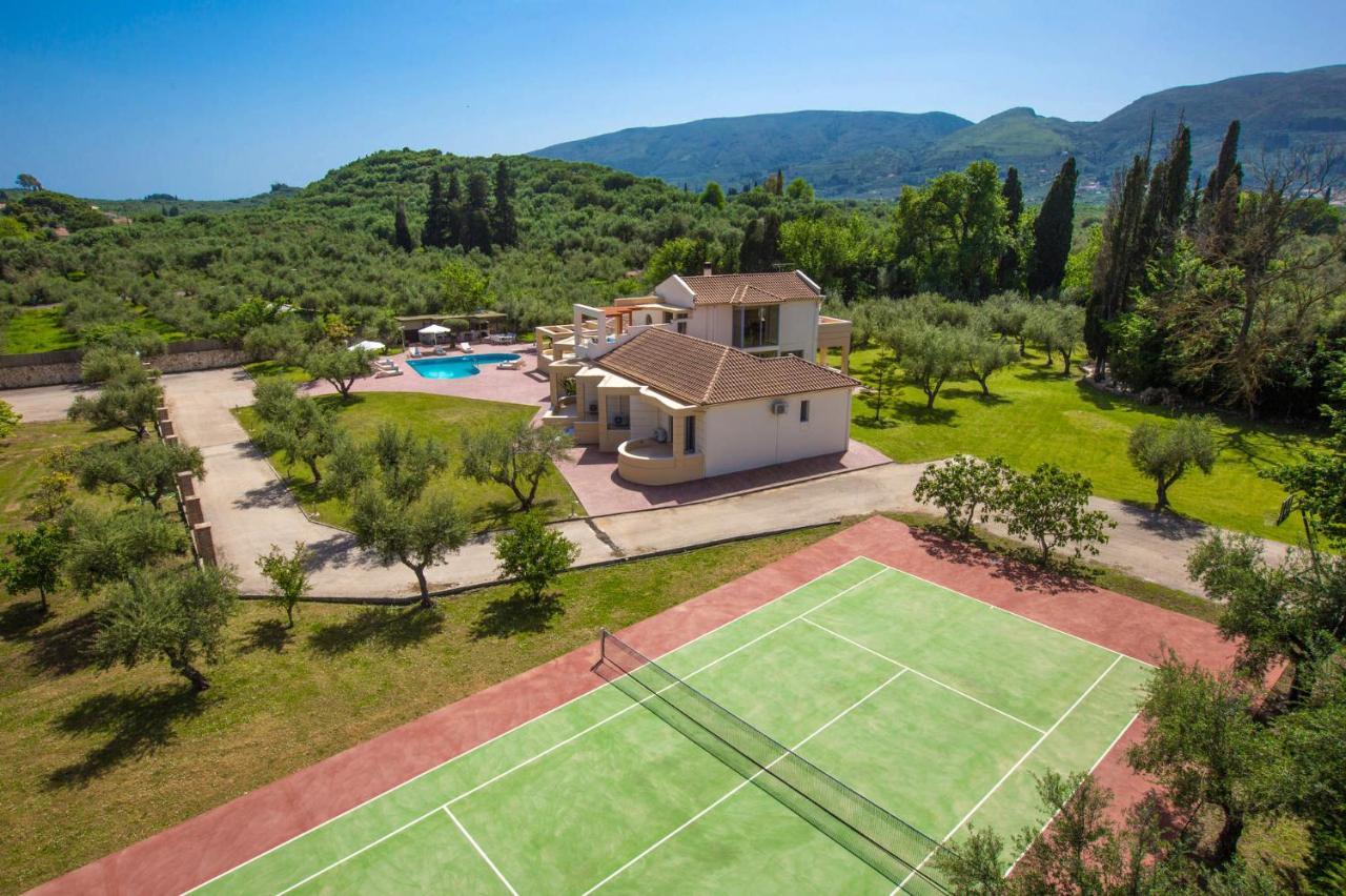 Astarte Villas - Istar Villa With Tennis Court Makhairádhon Екстериор снимка