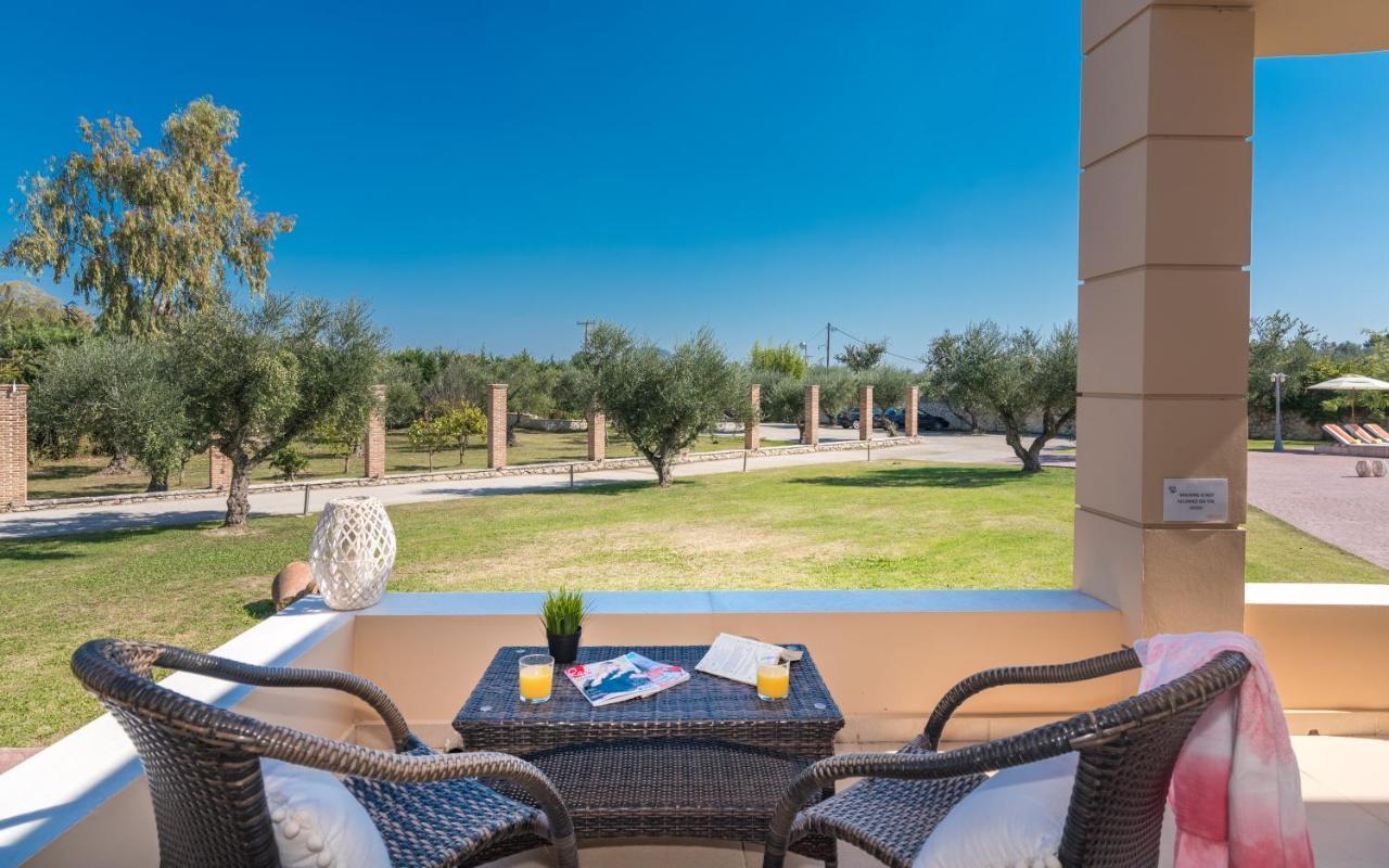 Astarte Villas - Istar Villa With Tennis Court Makhairádhon Екстериор снимка
