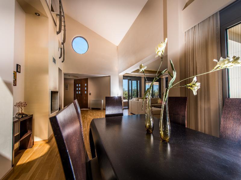 Astarte Villas - Istar Villa With Tennis Court Makhairádhon Екстериор снимка